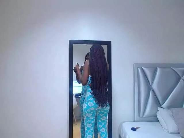 goldenn-ass from BongaCams is Freechat