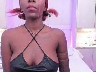 channel-smalls from CamSoda is Freechat