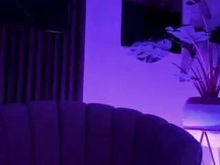kirteins from CamSoda is Freechat