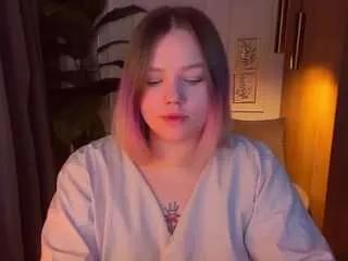 mollymirific from CamSoda is Freechat