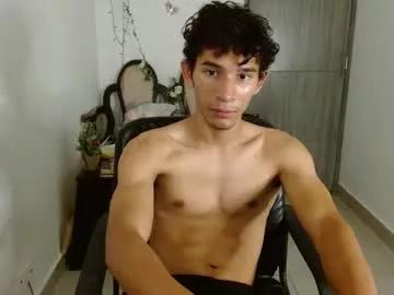 adan_zz from Chaturbate