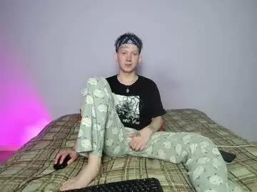 alex_foxy_man from Chaturbate is Freechat