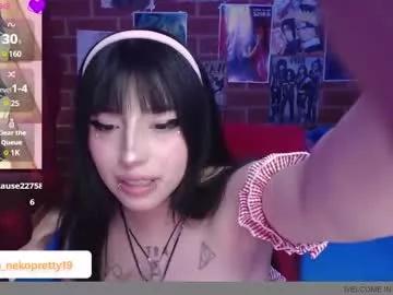 alexa19pretty from Chaturbate is Freechat