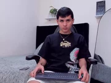 andrewrestrepo from Chaturbate is Freechat