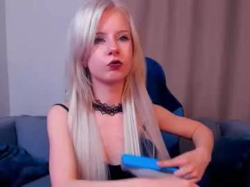 april_whitee from Chaturbate is Freechat