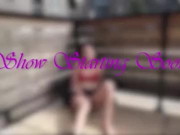 ari_lovexo from Chaturbate is Freechat