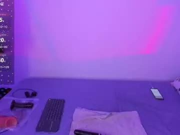 becca_be_ from Chaturbate