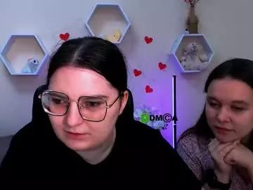 cherry_hugs from Chaturbate is Freechat