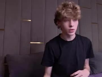 curlytwinkboy from Chaturbate is Freechat