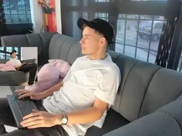 danny_and_lara from Chaturbate is Freechat
