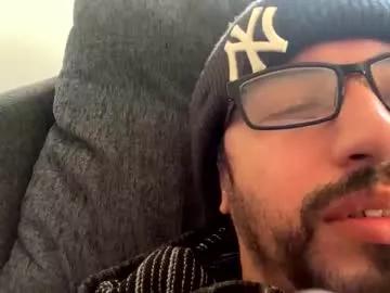 deepthroatberto89 from Chaturbate