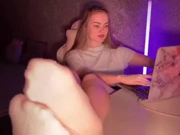 divine_hannah from Chaturbate is Freechat