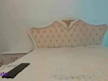 elly_cute_ from Chaturbate is Freechat
