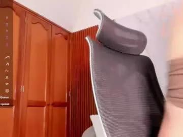 emily_roousee from Chaturbate is Freechat