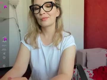 Discover glasses cams. Cute sweet Free Models.