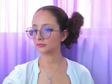 emma_belle02 from Chaturbate is Freechat