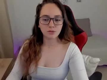 emmi_florens from Chaturbate is Freechat