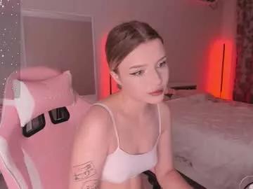 eweline_more from Chaturbate is Freechat