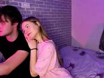 fetchingcouplee from Chaturbate is Freechat