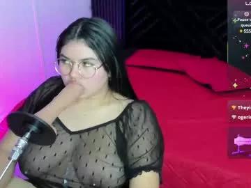 giiabloom from Chaturbate is Freechat