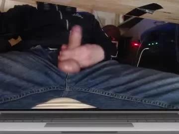 hellainches8 from Chaturbate