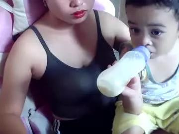 hidingdust from Chaturbate