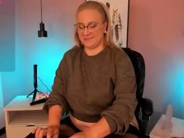 hollie_joliie from Chaturbate is Freechat