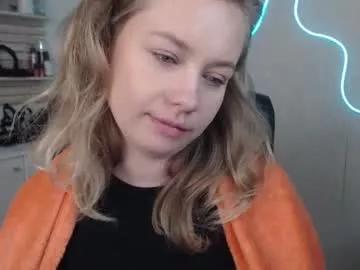 holly_bb95 from Chaturbate is Freechat