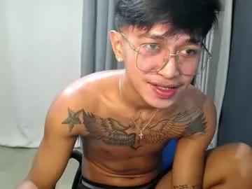 hugecockchristian from Chaturbate is Freechat