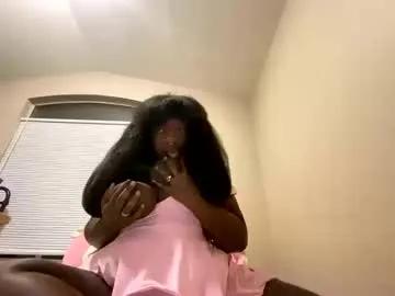 innocentfreaklola from Chaturbate is Freechat