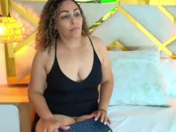isabella_milf__ from Chaturbate is Freechat