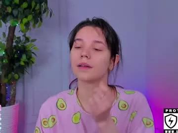 jolly_bell from Chaturbate