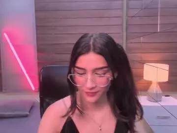 karol_yesenia from Chaturbate is Freechat