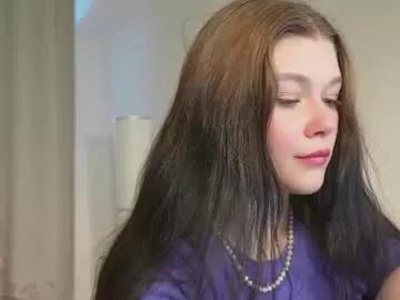 kelly_ember from Chaturbate is Freechat
