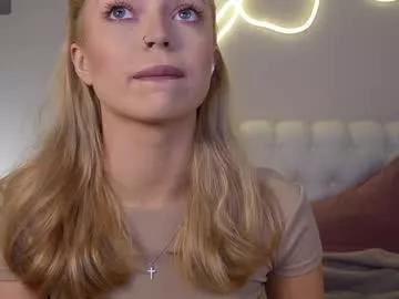 kellypeachpie from Chaturbate is Private