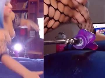 kinky_laly from Chaturbate