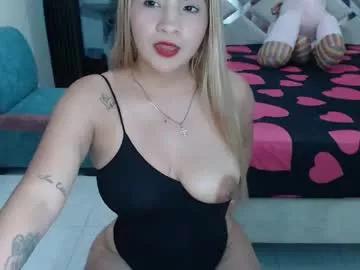 kittyzevee_ from Chaturbate is Freechat