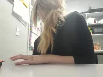 kkayla132 from Chaturbate