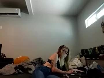 kkayla132 from Chaturbate