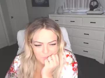 lalaunderwood813 from Chaturbate