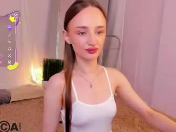 laralourance from Chaturbate is Freechat