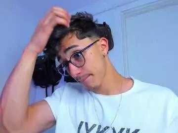 latinguyxl from Chaturbate is Freechat