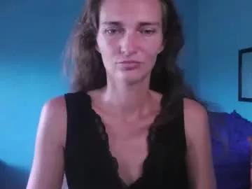 leiaselumira from Chaturbate is Away
