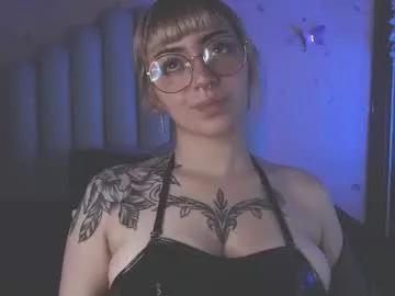 lessboobs_gh from Chaturbate