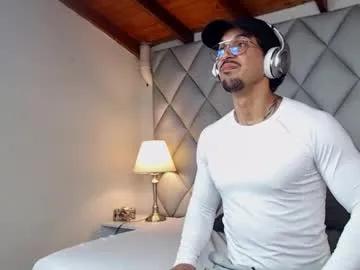 liam_espinoza from Chaturbate is Freechat