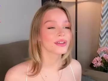 lipswithsweetonthem from Chaturbate is Freechat