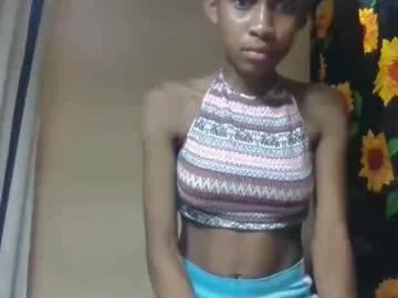 littleyanah from Chaturbate is Freechat