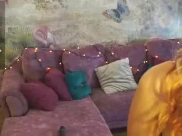 lizzygaze from Chaturbate