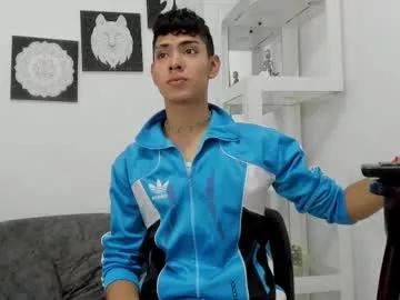 logantwink18 from Chaturbate is Freechat