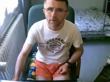 lokoum39 from Chaturbate
